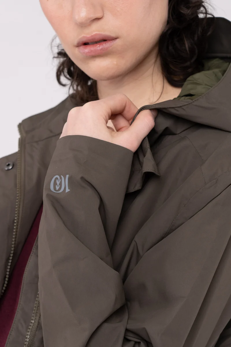 Lange Regenjacke aus recyceltem Polyester