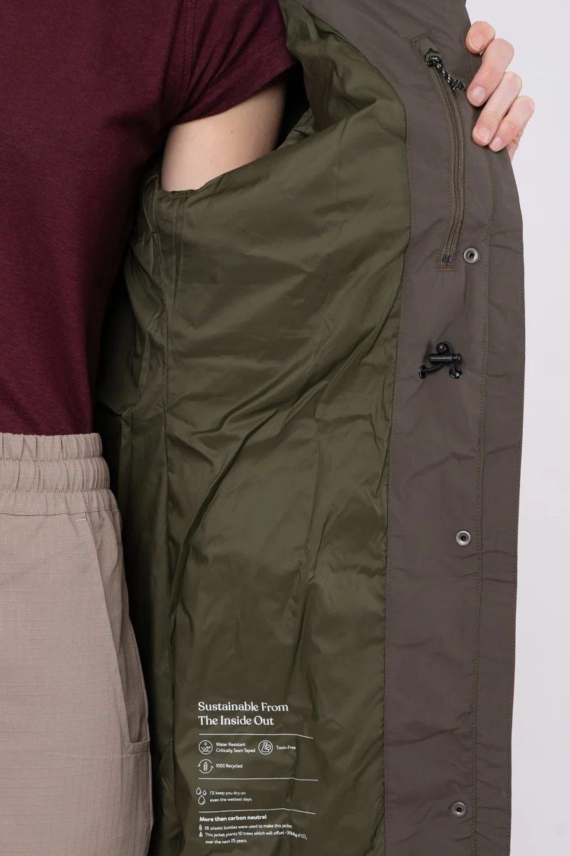 Lange Regenjacke aus recyceltem Polyester