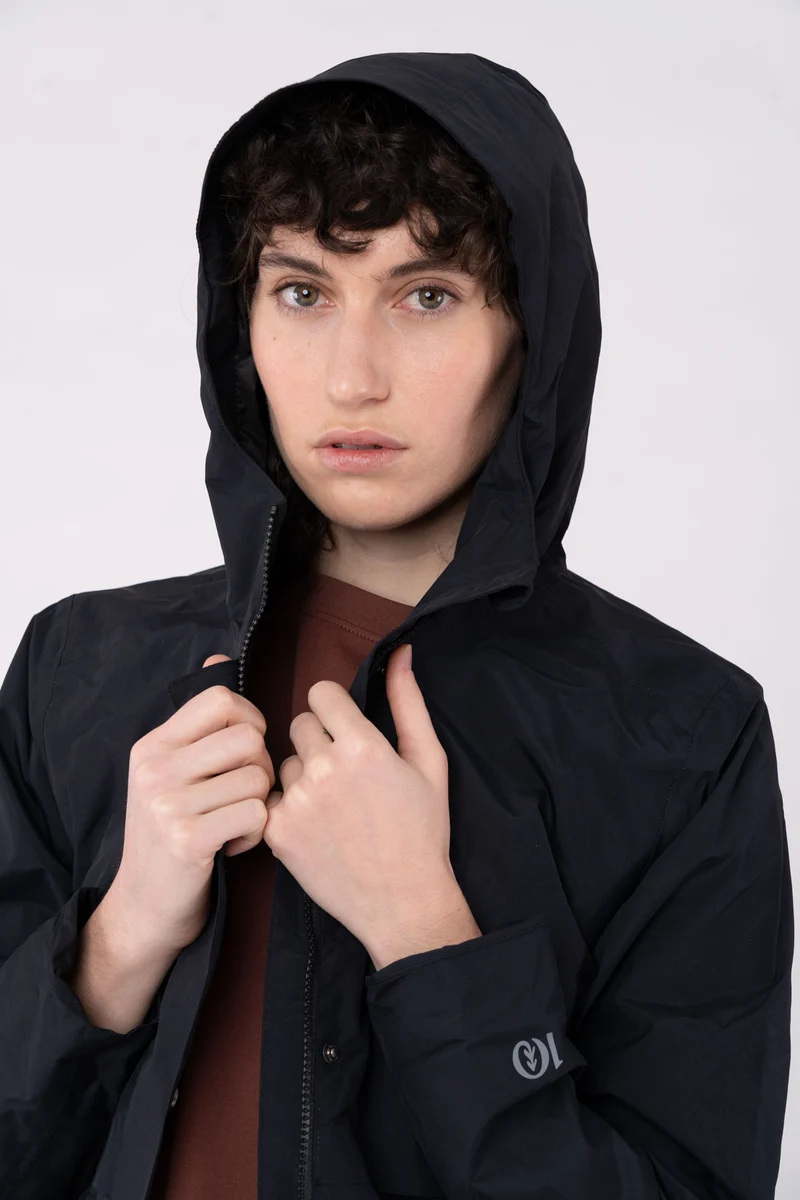 Lange Regenjacke aus recyceltem Polyester