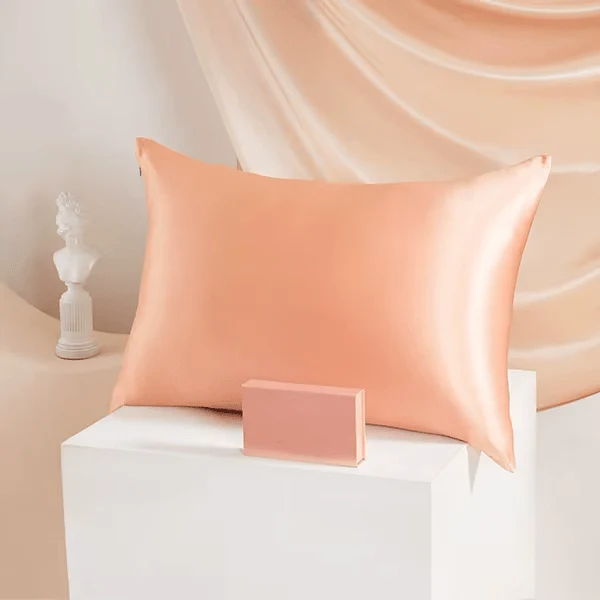 Kissenbezug aus 100 % Seide in Roségold