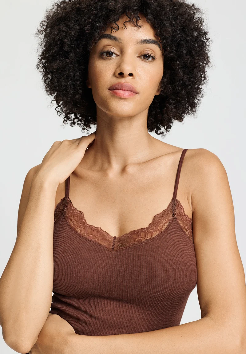 Woolen Lace Spaghetti Top | cinnamon 070765-072790