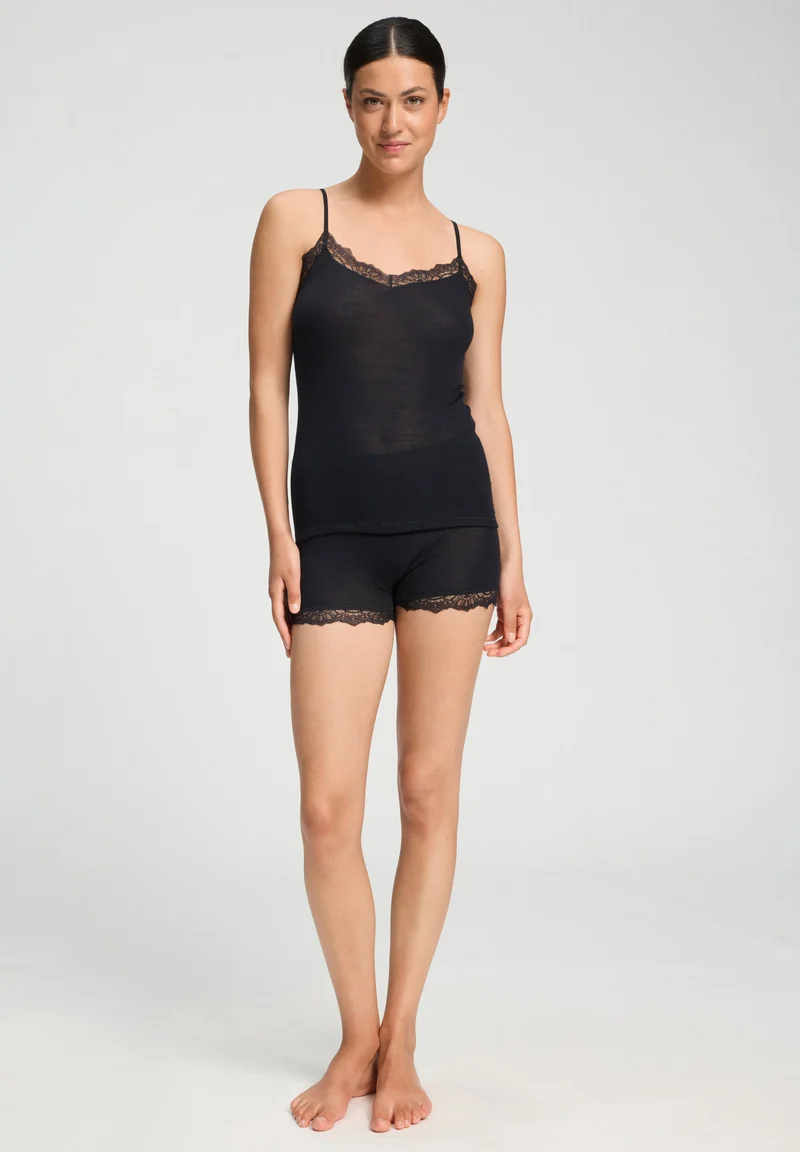 Woolen Lace Spaghetti Top | black 070765-070019