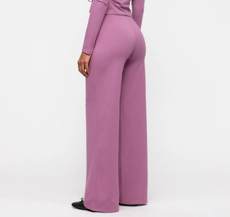 Everyday Straight Leg Pants