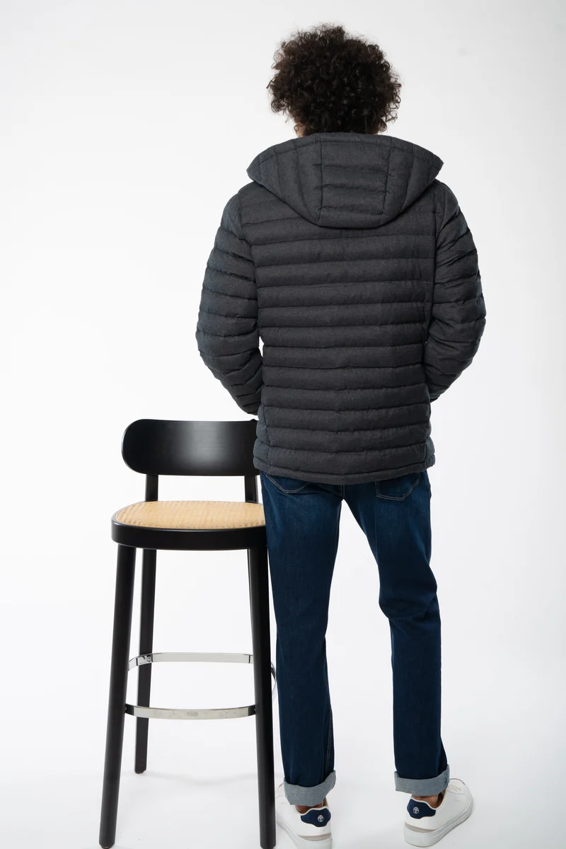 Weiche Daunenjacke aus recyceltem Polyester