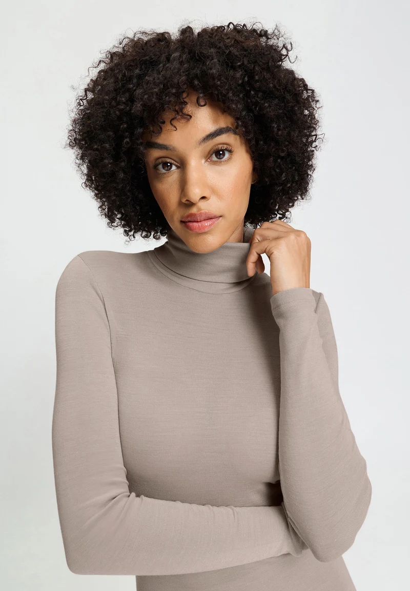 Woolen Silk Turtle-Neck Shirt | rose grey 071423-072335
