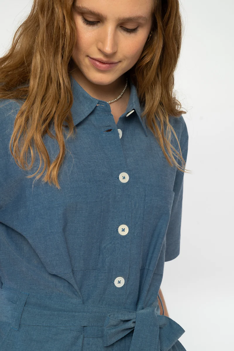 Kurzer Jumpsuit aus Bio Baumwolle
