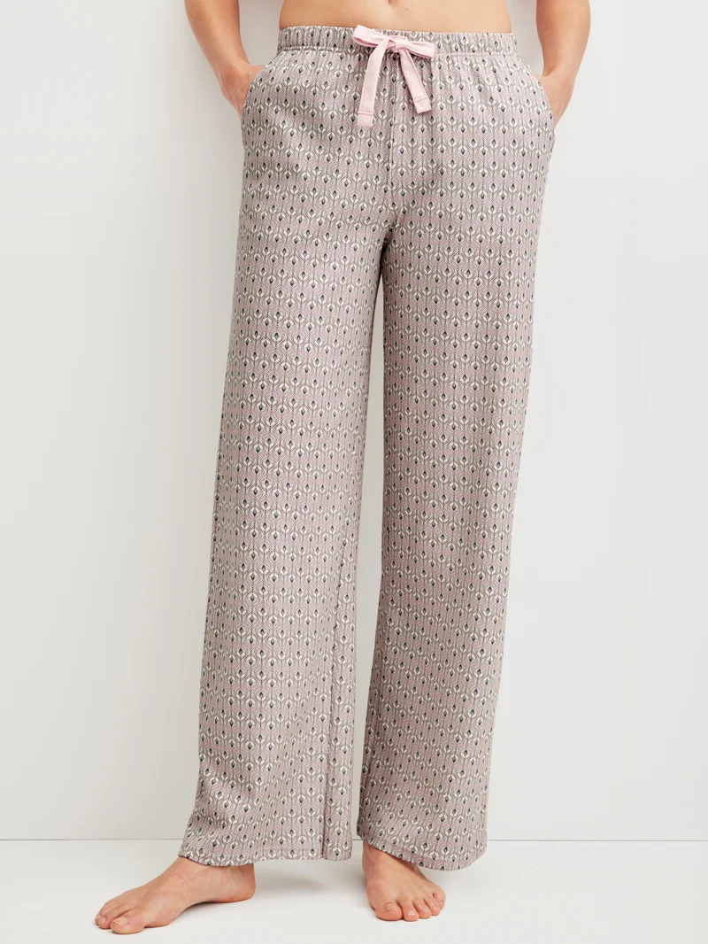 WOMEN Pants