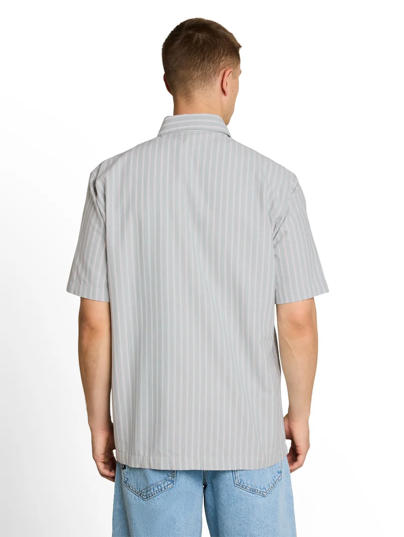 Relaxed Fit Kurzarmhemd mit Streifen