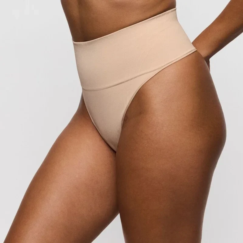 PrimaDonna – Nudda Shapewear Tanga Caffe Latte