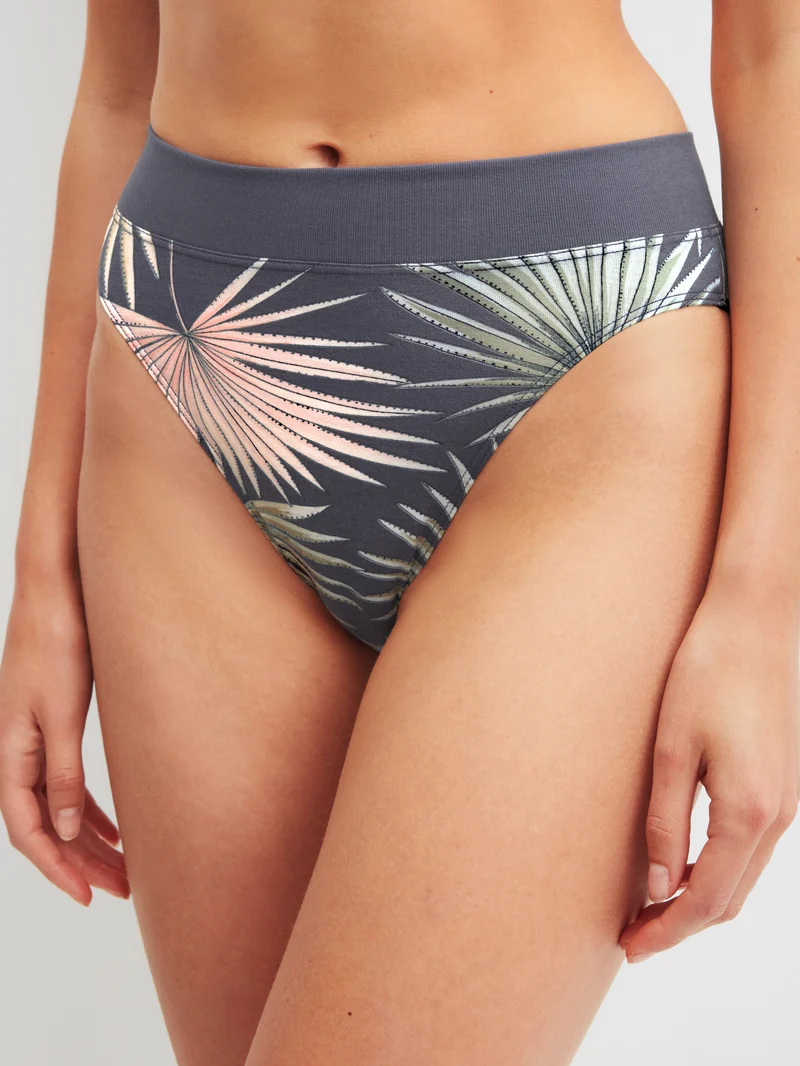 WOMEN Brief