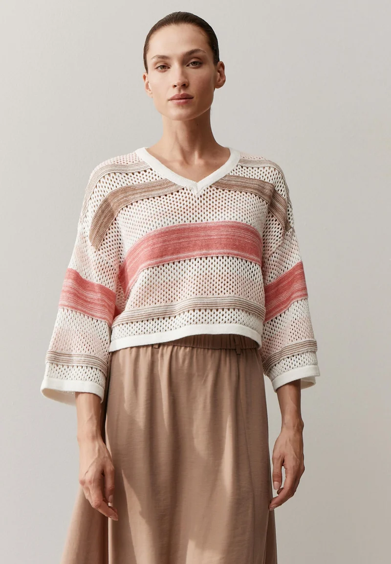 Pullover mit Streifen