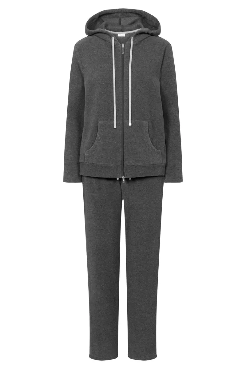 Lounge Suit 1884225