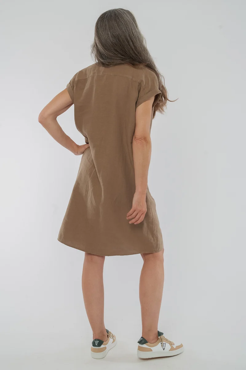 Kleid aus Leinen