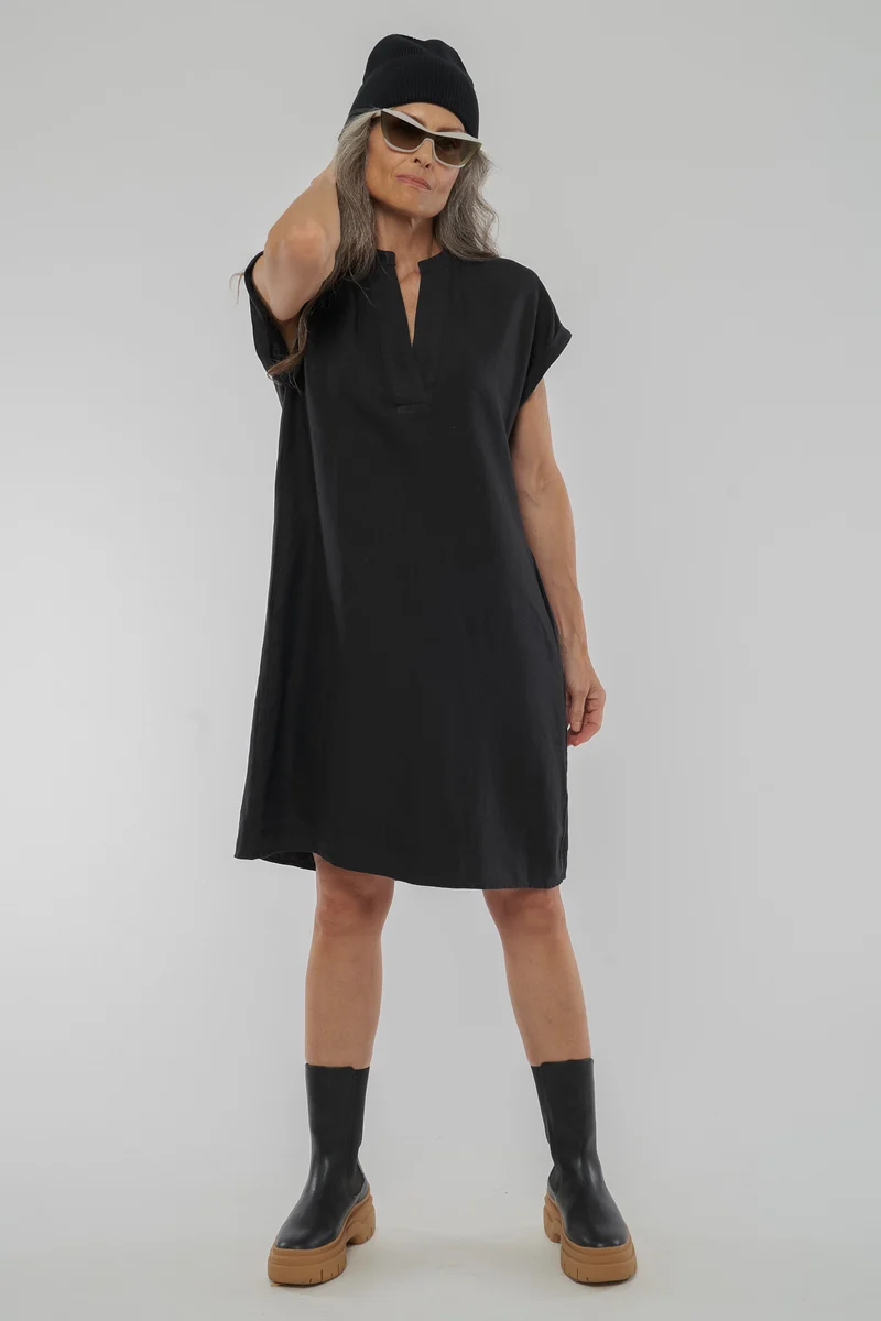 Kleid aus Leinen