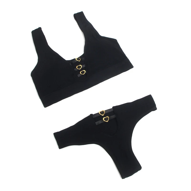 Schwarzes, nahtloses Strick-BH-Set mit Cut-Out und Herzverschluss