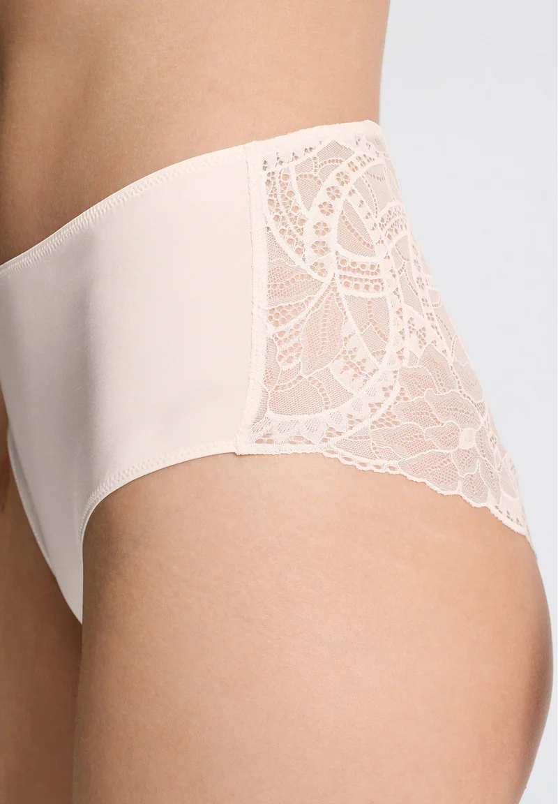 Azelia Maxi Briefs | creamy glass 070776-072324