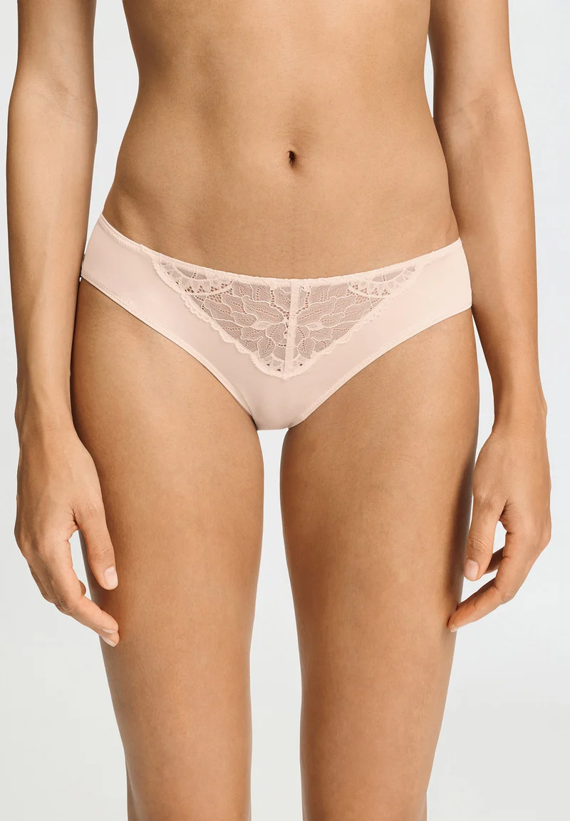 Azelia Mini Briefs | creamy glass 070775-072324