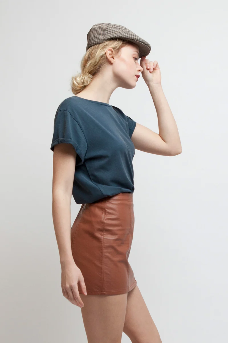Vintage T-Shirt für Frauen Rolled Sleeve