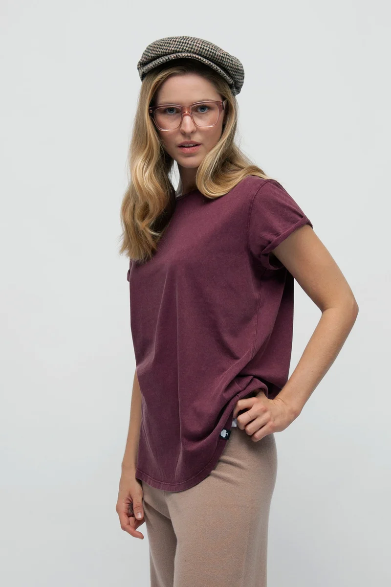 Vintage T-Shirt für Frauen Rolled Sleeve