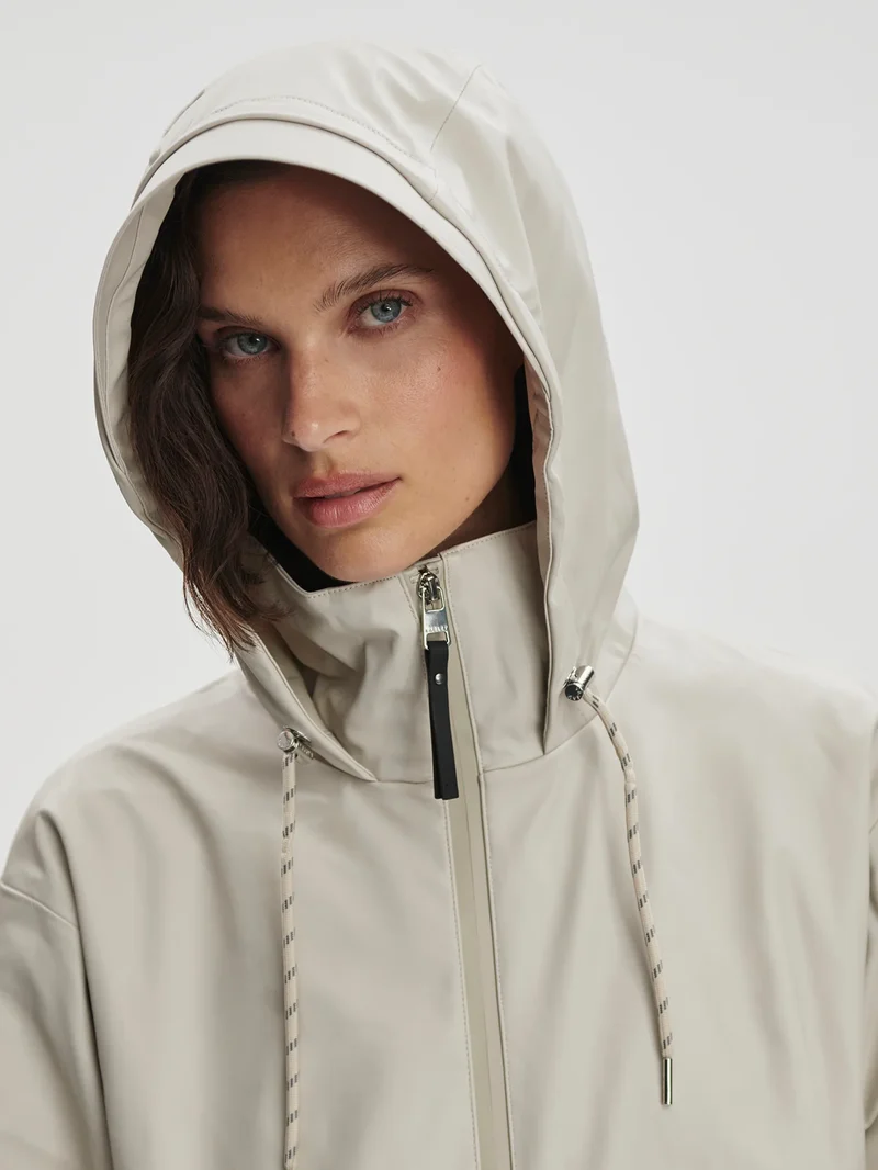 Alyssa Rain Jacket Silver Lining