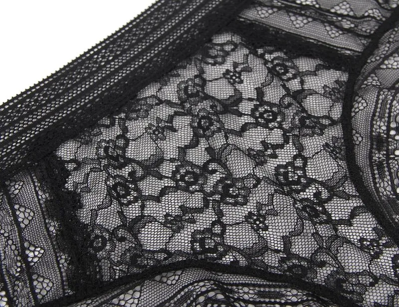 Schwarzer 3D-Spitzenslip mit Blumenmuster – mittelhoch geschnitten mit Baumwollfutter