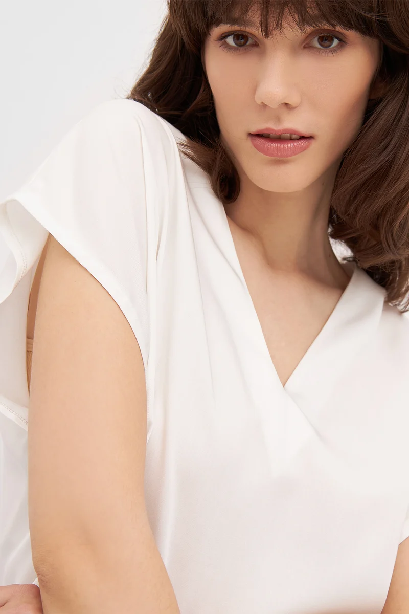 Tencel Wide Cut Blouse aus TENCEL™