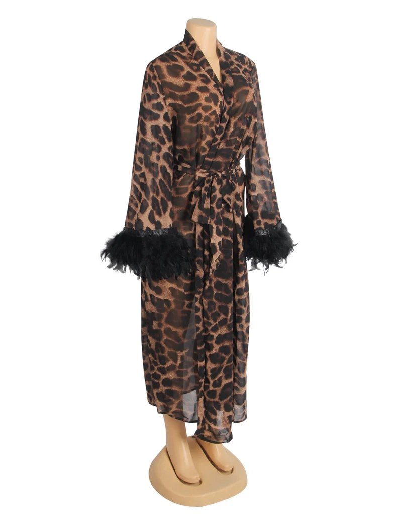 Chiffon-Bademantel mit Leopardenmuster – Abnehmbare Federbündchen, offene Vorderseite & Gürtel