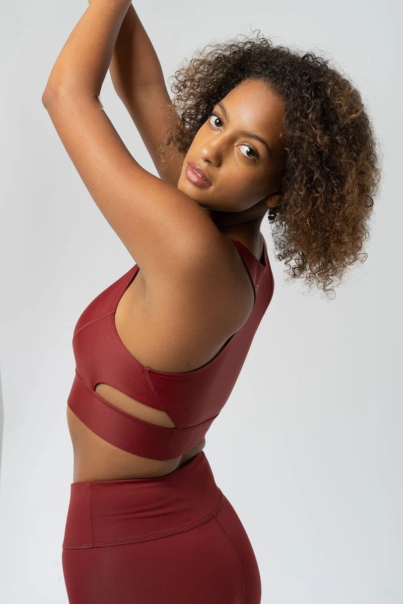 Shape My World Yoga Bustier aus ECONYL ®