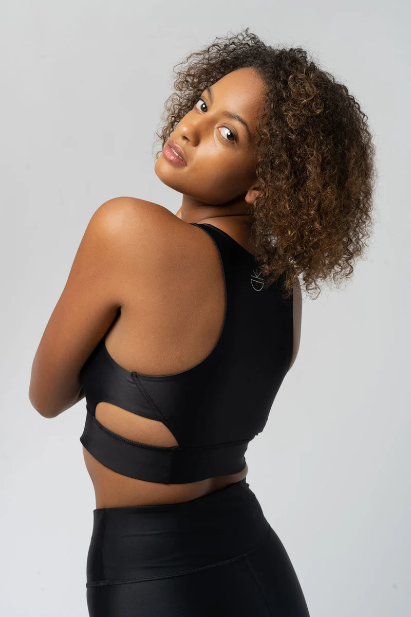 Shape My World Yoga Bustier aus ECONYL ®