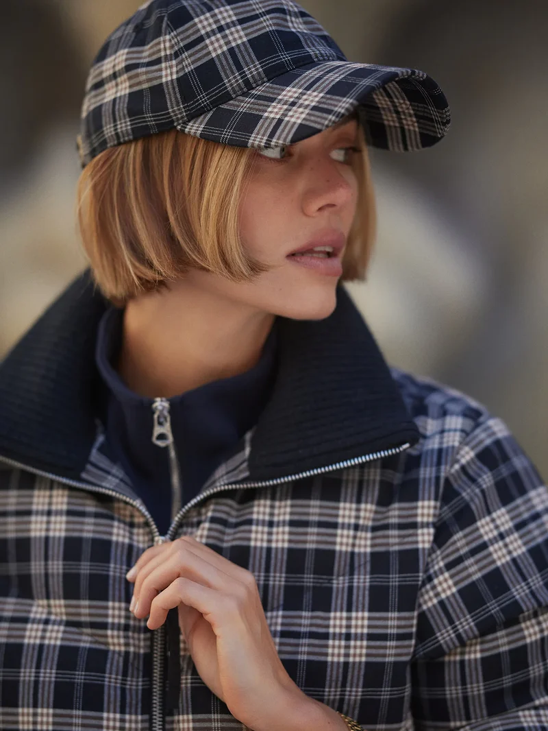 Bryony Short Puffer Jacket Navy