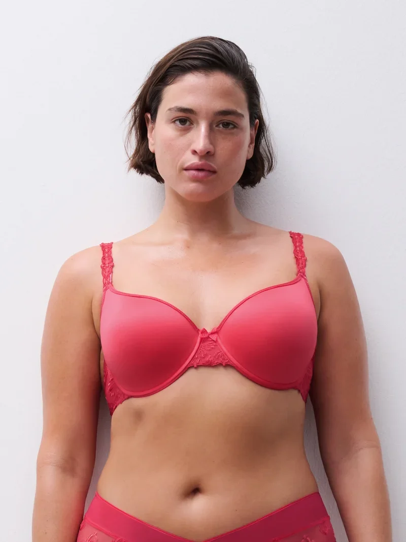 Chantelle – Champs-Élysées Memory Foam T-Shirt-BH aus süßem Samt