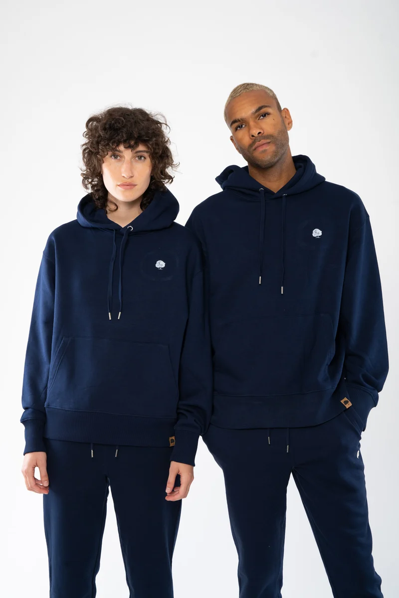 Boxy Unisex Hoodie aus Bio Baumwolle