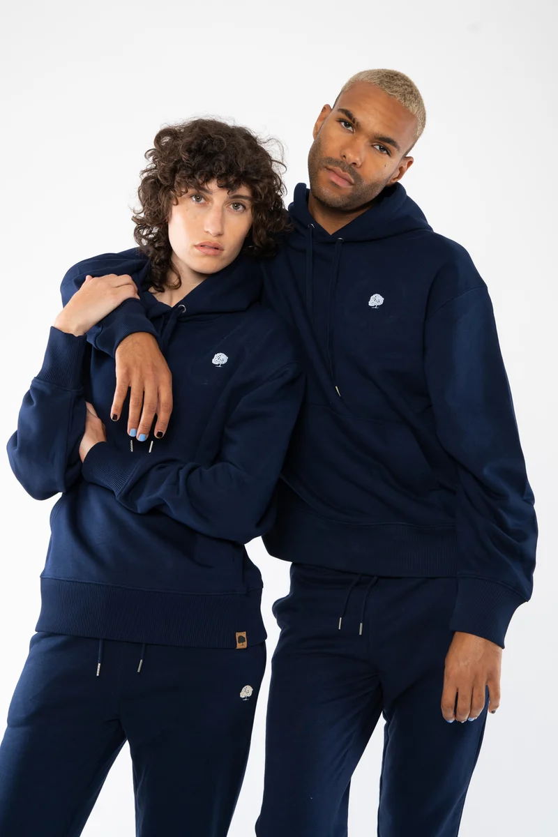 Boxy Unisex Hoodie aus Bio Baumwolle