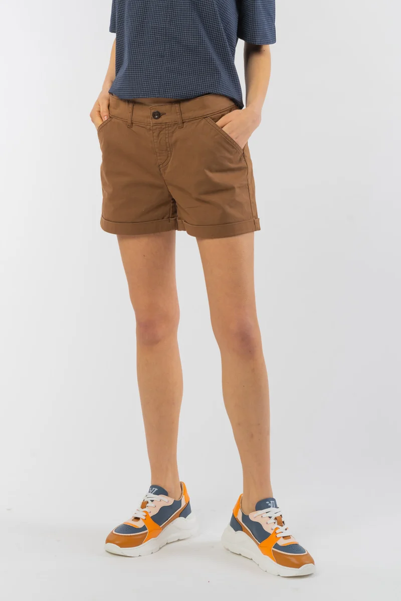 Micro-Chino Shorts aus Bio Baumwolle