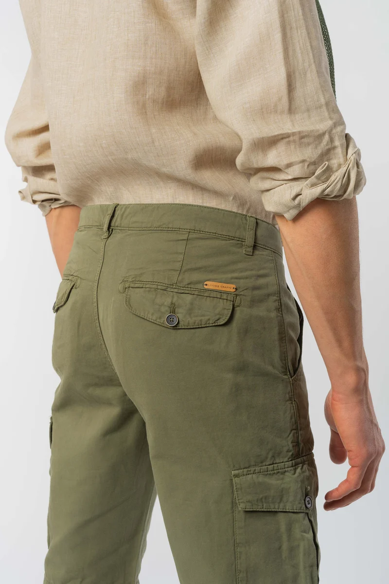 Bermudas mit Cargo Taschen aus Leinen & Bio Baumwolle