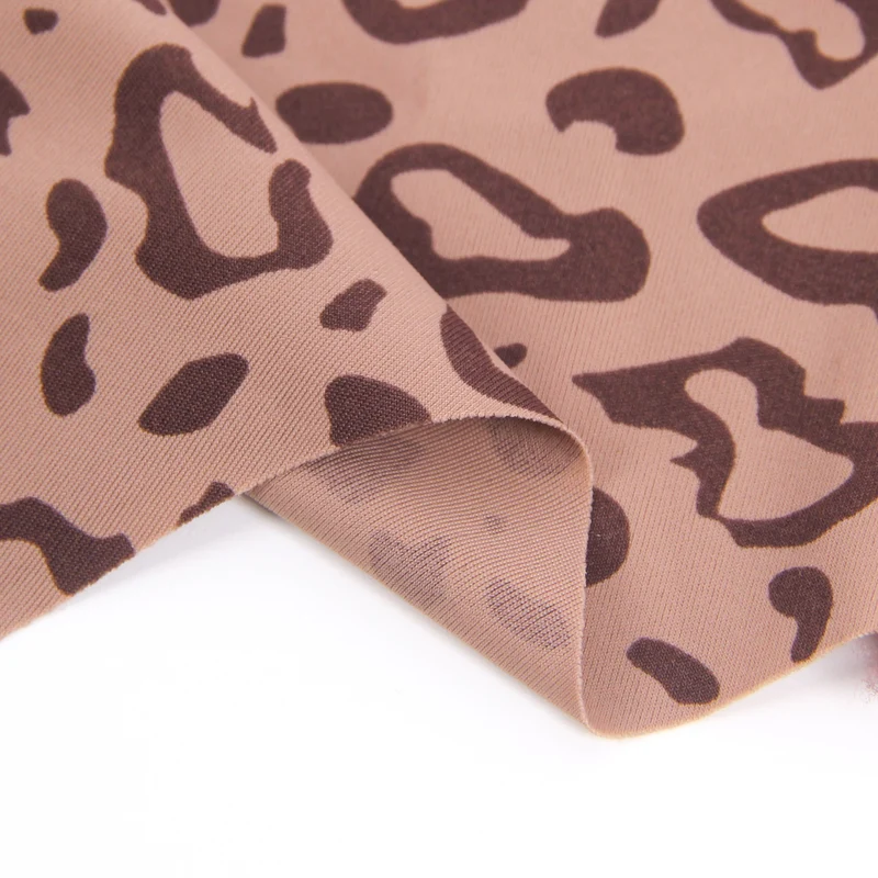 Nahtloser Stringtanga mit Leopardenmuster aus Eisseide – Elastischer Spitzenbund