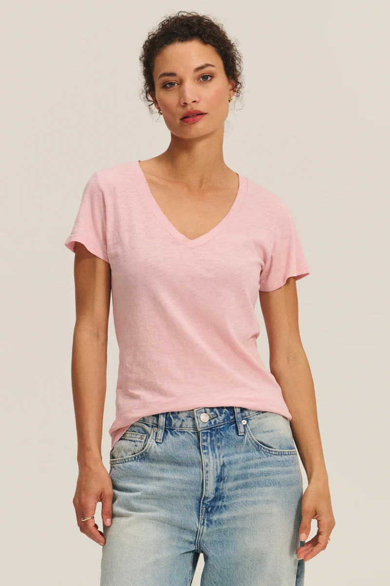 Lilith Tee Bloom