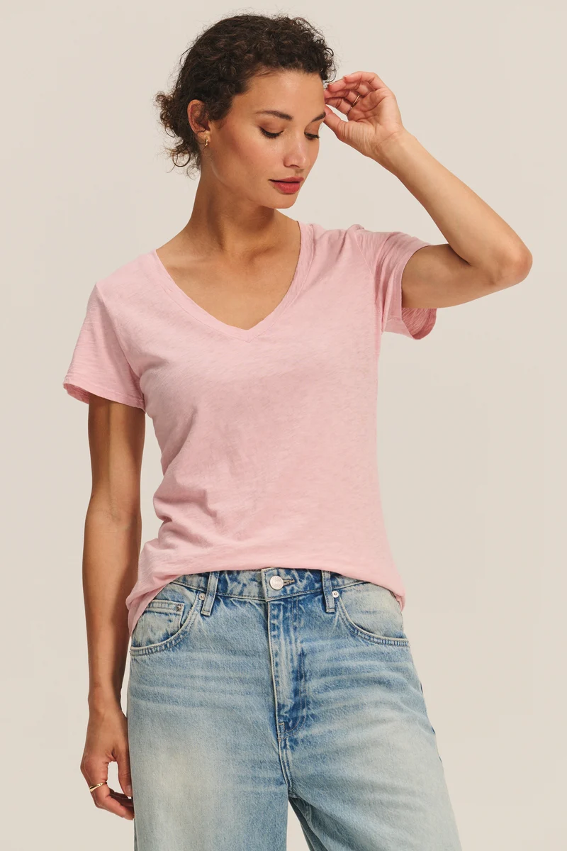 Lilith Tee Bloom
