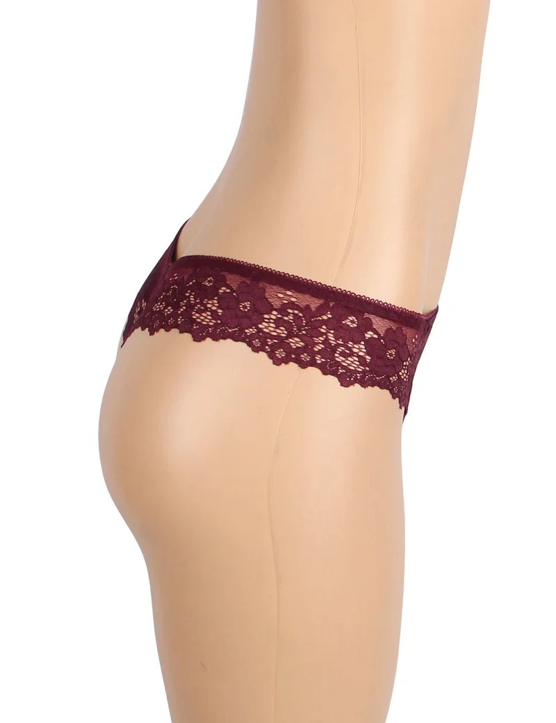 Slip mit burgunderfarbenem Spitzenbesatz – Elastischer Bund & Baumwollzwickel