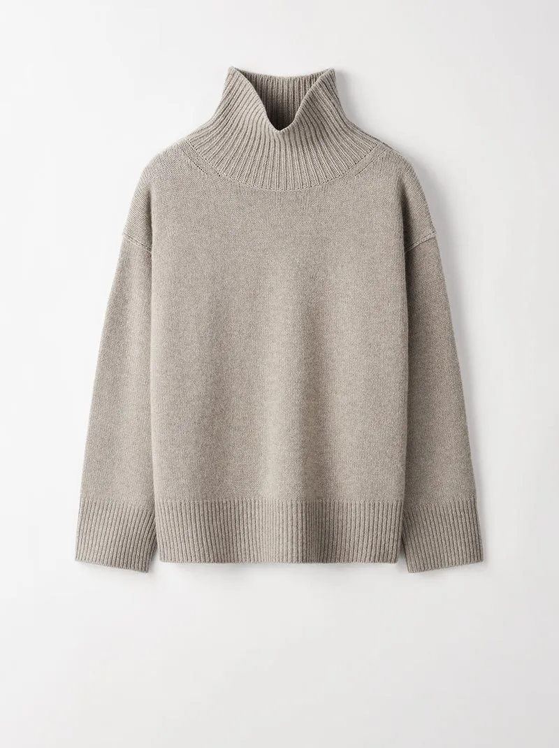 Boyfriend Turtleneck Greige