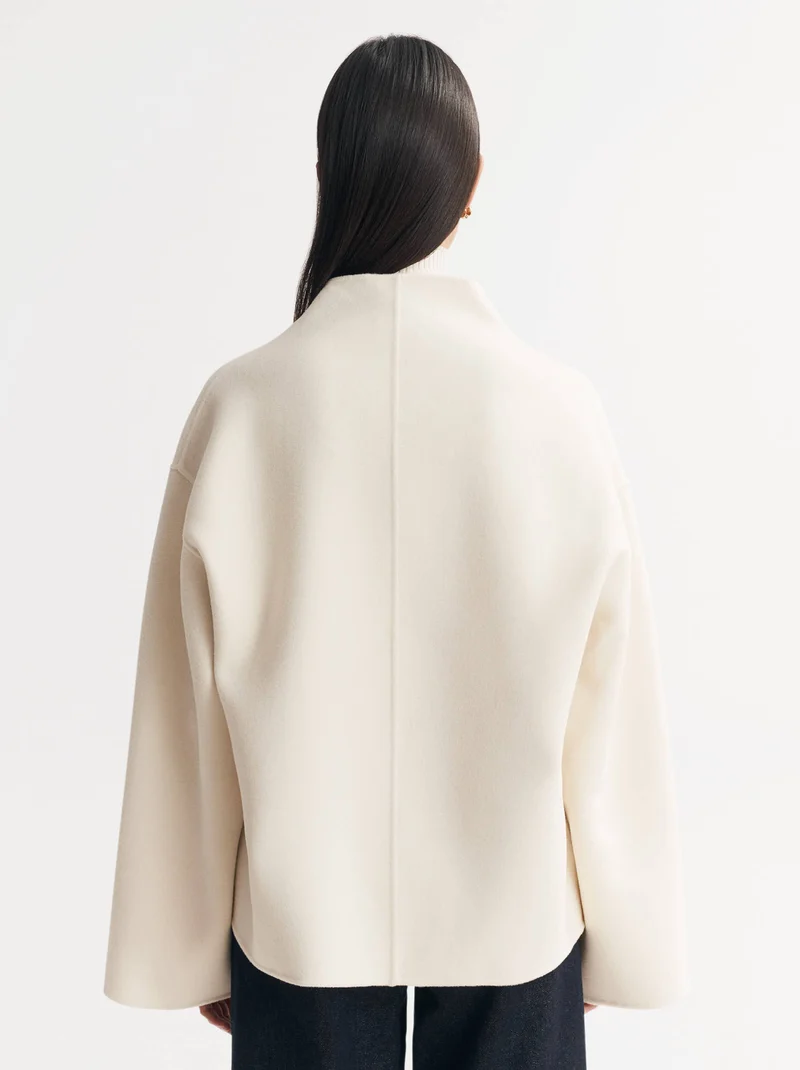 Short Jacket Feather White