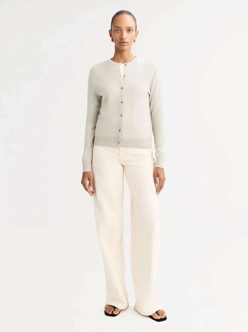 Cardigan Chalk
