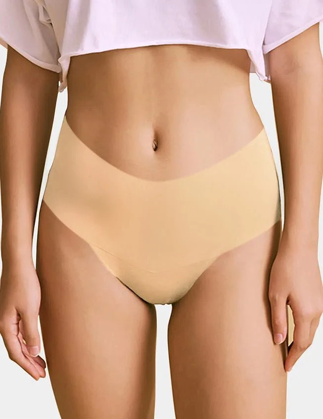 Nahtloser String-Tanga aus hautfarbener Eisseide mit hohem Bund – Beinöffnung zum Kürzen