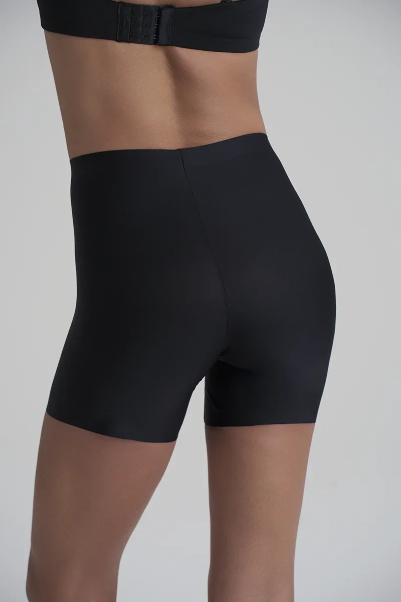 ByeBra - Smooth Essentials (Mittlere Stützkraft) Shorty Schwarz