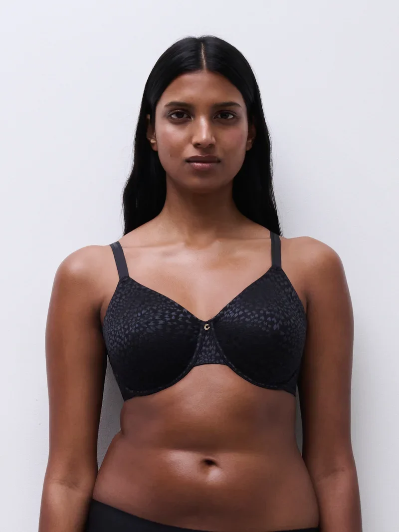 Chantelle - Magique Covering Moulded Bra Schwarz