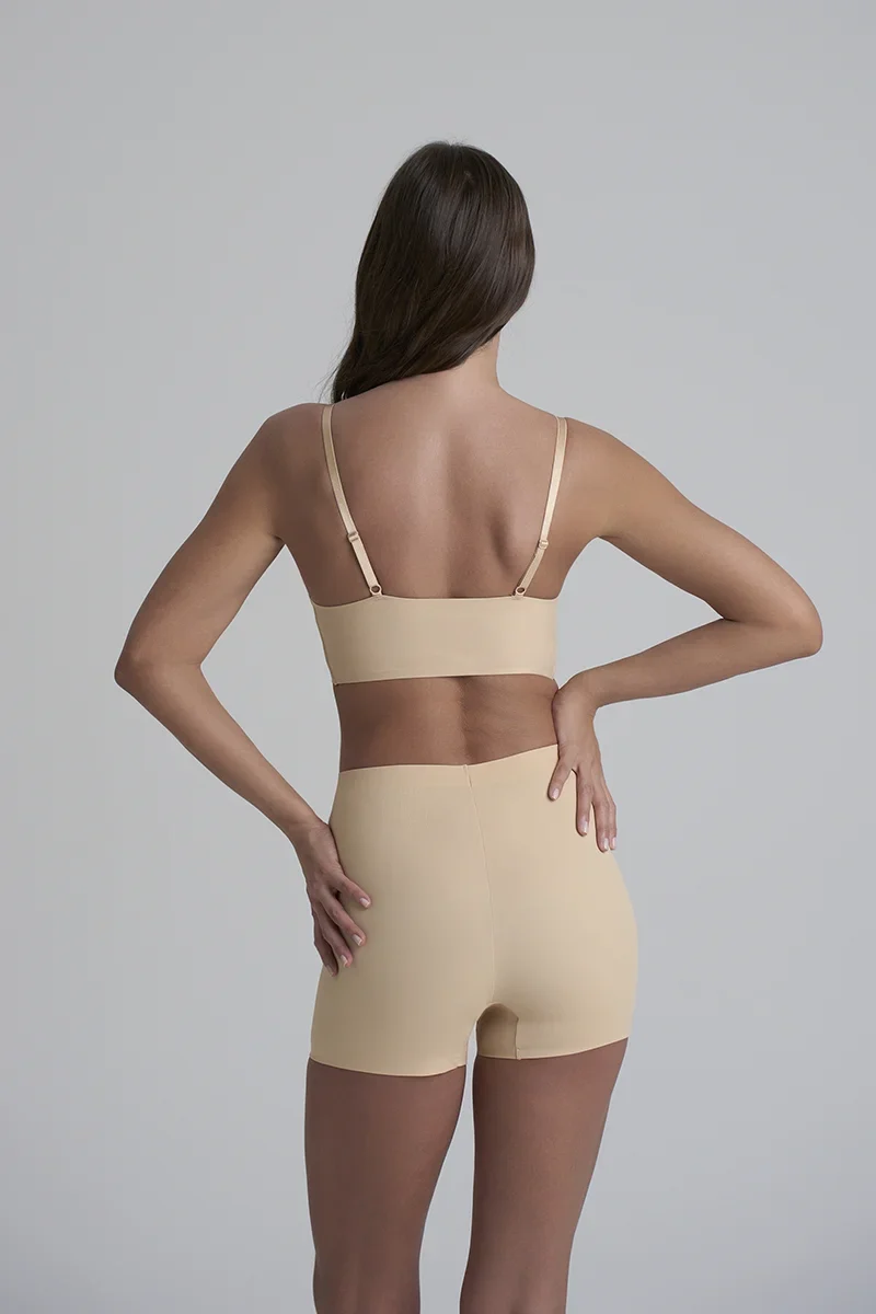 ByeBra – Unsichtbare Shapewear mit leichter Stützwirkung, unsichtbarer Shorty, Beige
