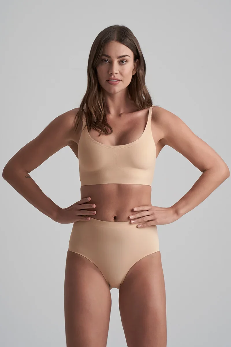 ByeBra – Unsichtbarer Shapewear-BH mit leichter Stützwirkung, Rundhalsausschnitt, Beige