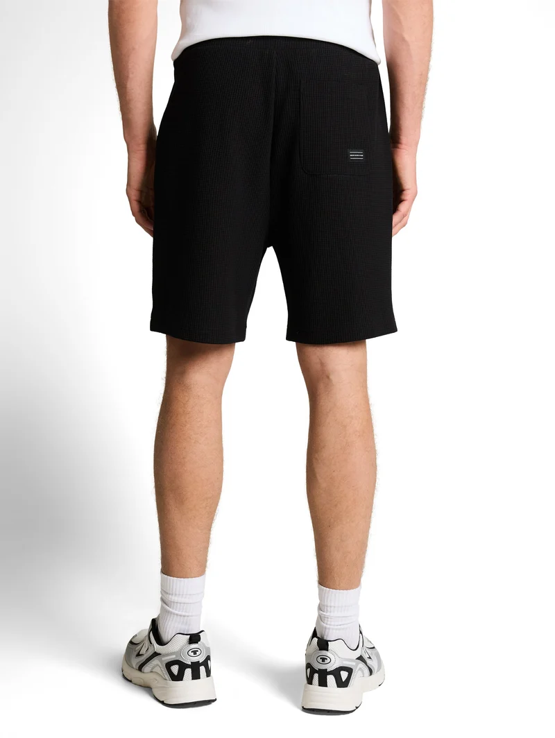 Relaxed Shorts mit Waffelstruktur