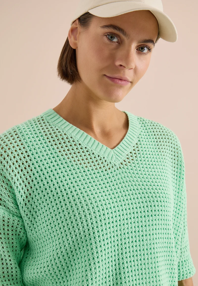 Kurzarm Pullover im Crochet-Look