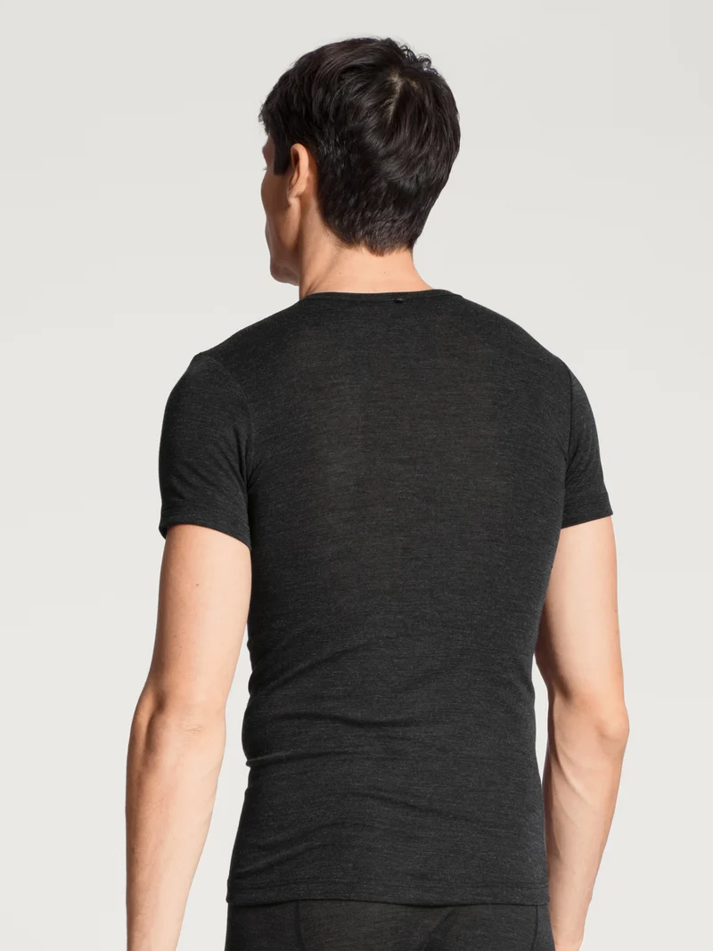 MEN T-shirt